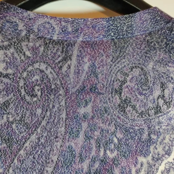 Chico’s Cardigan Size 1 Blue Purple Paisley Button Front Stretch Top - Picture 8 of 10